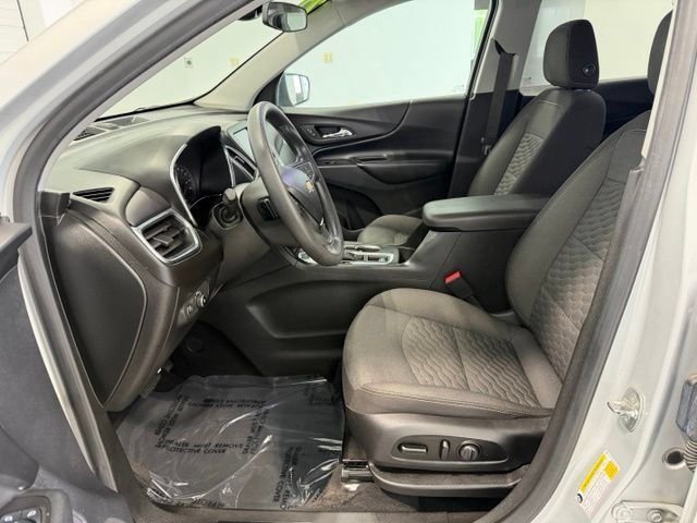 Used 2021 Chevrolet Equinox LT AWD/4WD image 10