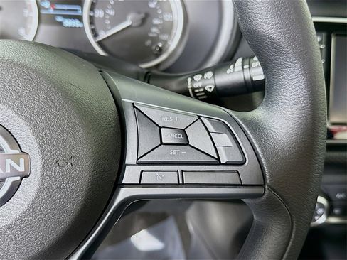 Certified 2024 Nissan Kicks S image 21