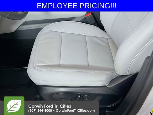 New 2026 Ford Explorer Platinum AWD/4WD image 25