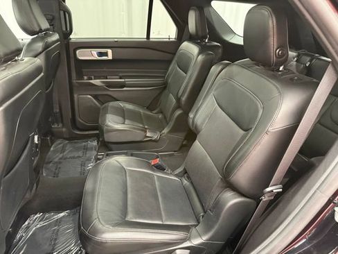 Used 2020 Ford Explorer Limited AWD/4WD image 24