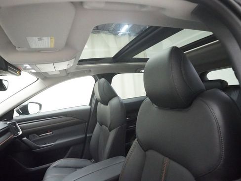 Certified 2025 MAZDA CX-50 AWD 2.5 S w/ Weather Package image 32