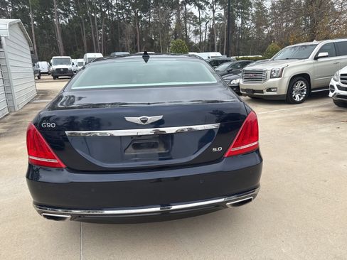 Used 2019 Genesis G90 5.0 Ultimate image 5