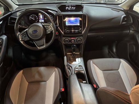 Used 2023 Subaru Crosstrek 2.0i Premium image 13