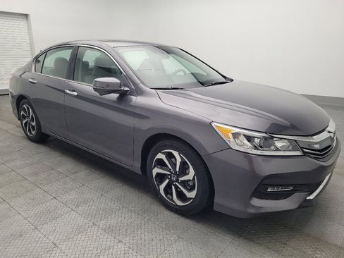 Used 2017 Honda Accord EX-L image 13