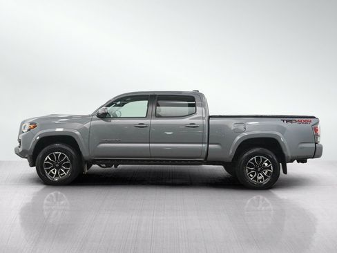 Used 2021 Toyota Tacoma TRD Sport AWD/4WD image 2