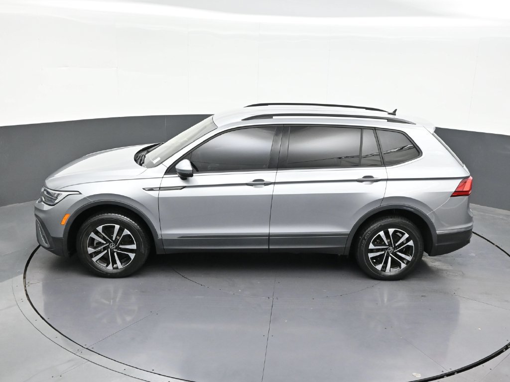 Used 2022 Volkswagen Tiguan S FWD image 16