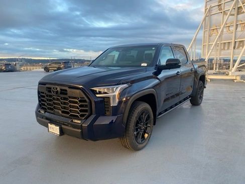 New 2025 Toyota Tundra Limited image 4