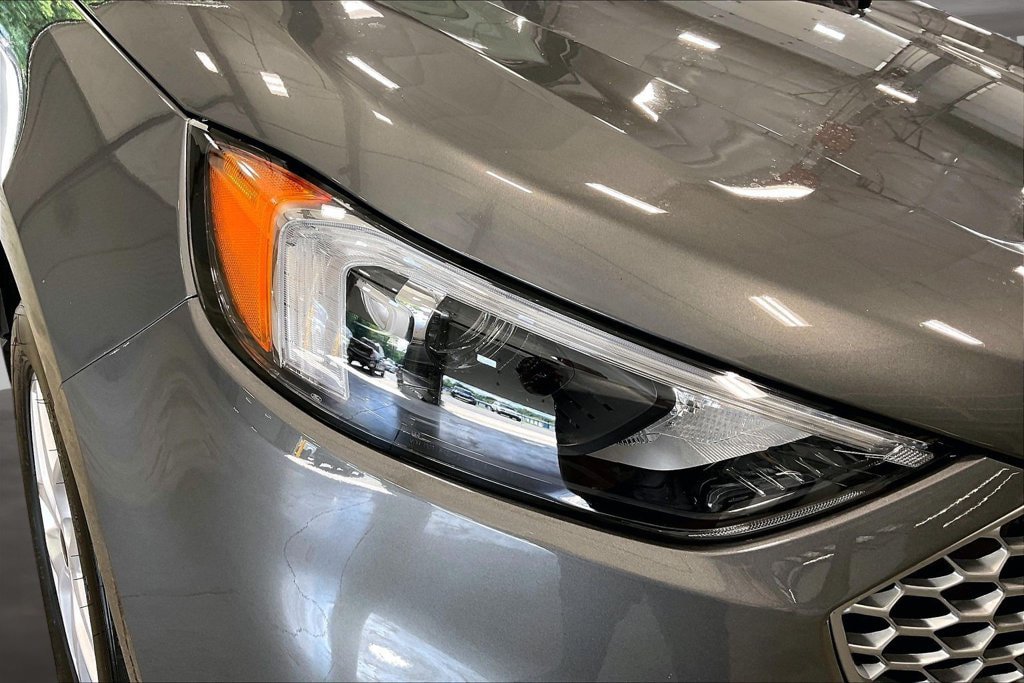 Used 2024 Ford Edge SEL w/ Convenience Package AWD/4WD image 32