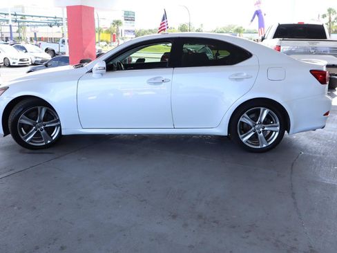 Used 2012 Lexus IS 350 w/ Premium Pkg Value Edition RWD image 10