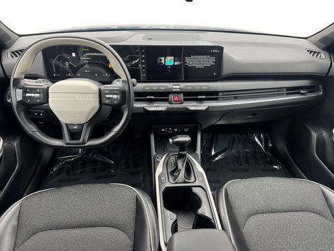 Used 2025 Kia K4 GT-Line w/ GT-Line Sunroof Package FWD image 10