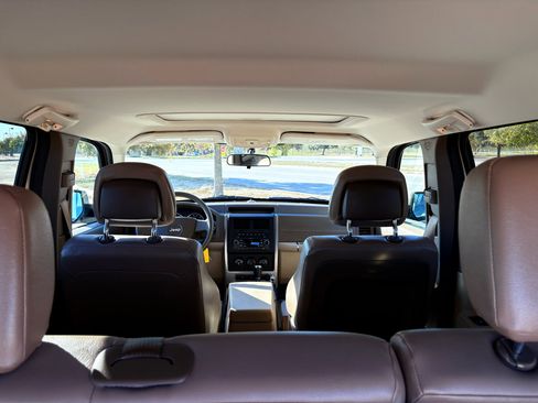 Used 2010 Jeep Liberty Sport w/ Popular Equipment Group image 6