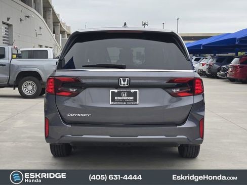 Certified 2026 Honda Odyssey EX-L image 6