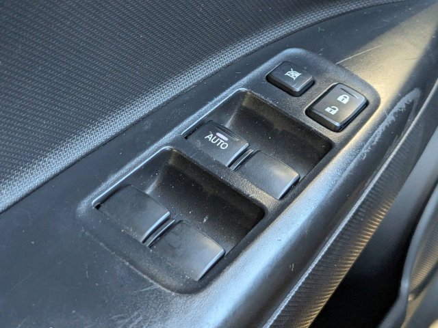 Used 2024 Mitsubishi Mirage FWD image 23