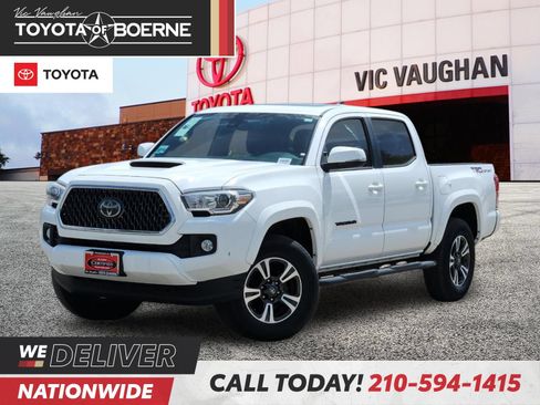Certified 2019 Toyota Tacoma TRD Sport RWD image 1