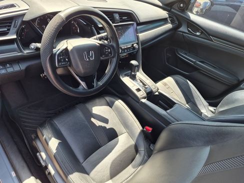 Used 2020 Honda Civic Sport Touring image 10