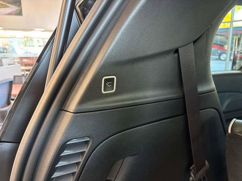 New 2026 Chrysler Pacifica Limited w/ S Appearance Package image 5
