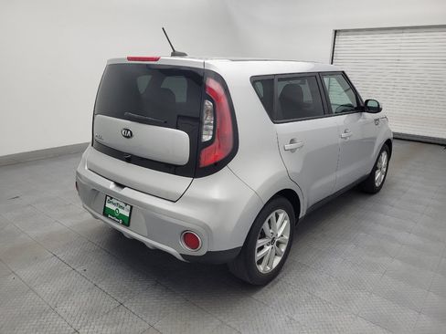 Used 2018 Kia Soul + FWD image 9