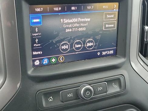 Used 2020 Chevrolet Silverado 1500 Custom w/ Custom Value Package image 13