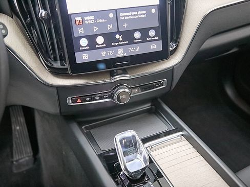 New 2026 Volvo XC60 B5 Plus w/ Protection Package Premier image 17