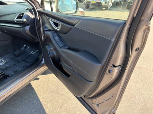 Used 2023 Subaru Forester Premium image 11