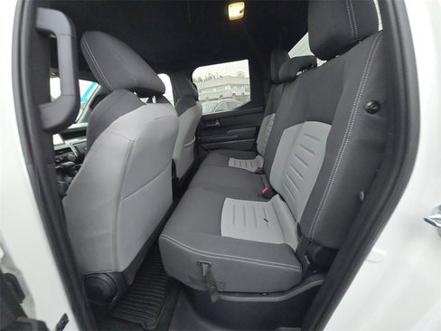 Used 2024 Toyota Tacoma TRD Off-Road image 11