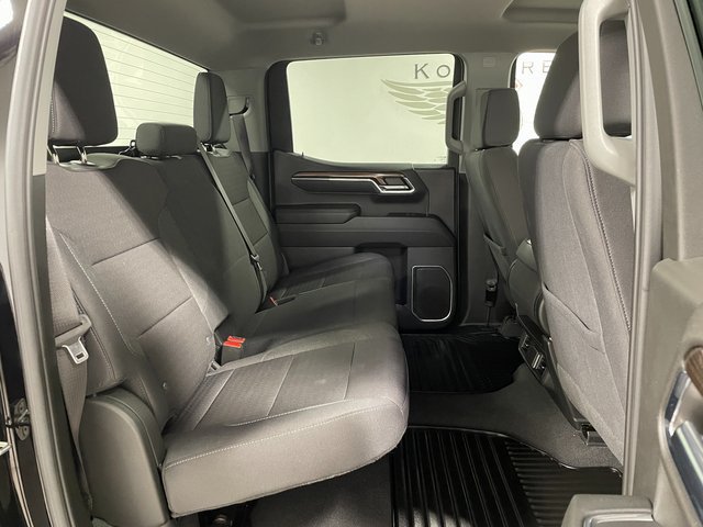 Used 2024 Chevrolet Silverado 1500 LT AWD/4WD image 21