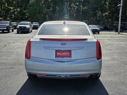 Used 2017 Cadillac XTS Luxury FWD image 4