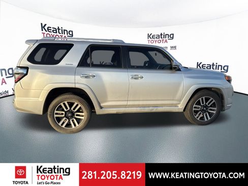 Used 2014 Toyota 4Runner Limited image 8