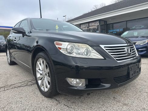 Used 2011 Lexus LS 460 AWD w/ Comfort Pkg image 29