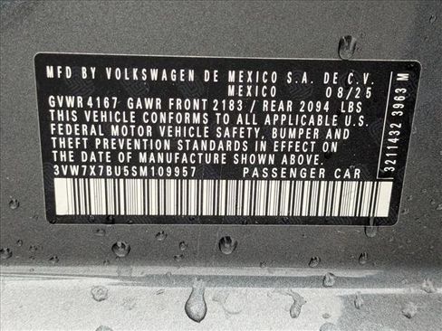 New 2025 Volkswagen Jetta SE image 18