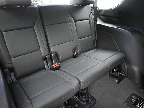 Used 2013 Ford Expedition Limited AWD/4WD image 3