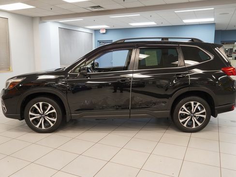 Used 2020 Subaru Forester Limited image 2