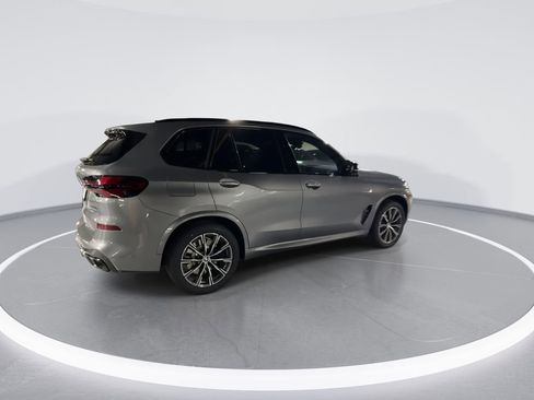 New 2026 BMW X5 M60i image 8