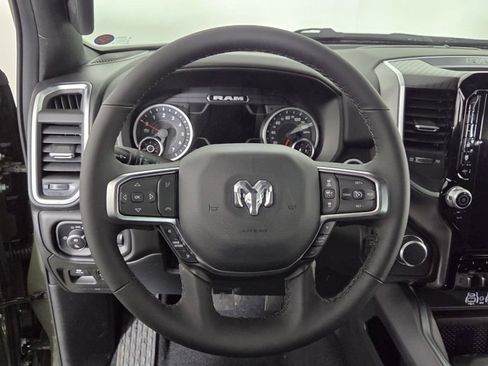 New 2026 RAM 1500 4x4 Crew Cab image 12