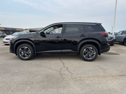 New 2026 Nissan Rogue SV image 2