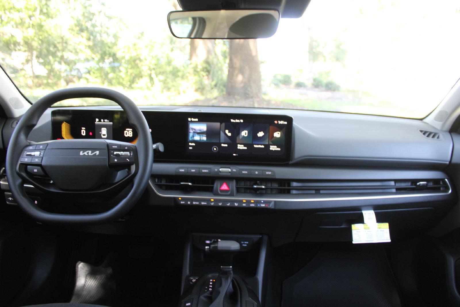 New 2026 Kia K4 FWD image 21