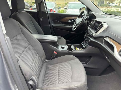 Used 2020 GMC Terrain SLE w/ Elevation Edition image 46