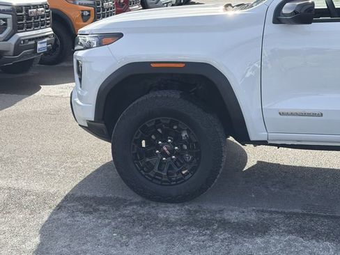 New 2026 GMC Canyon Elevation w/ Convenience Package AWD/4WD image 11
