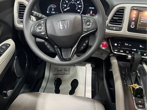 Used 2019 Honda HR-V EX image 15