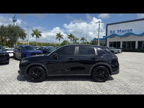 Certified 2024 Honda HR-V Sport image 3