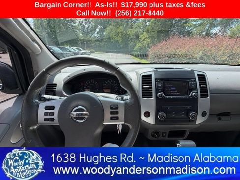 Used 2016 Nissan Frontier SV AWD/4WD image 9