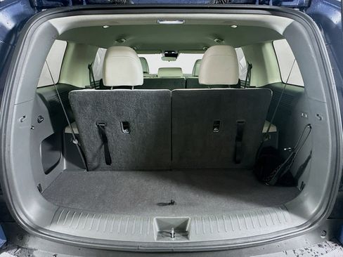 Used 2025 Hyundai Santa Fe SEL FWD image 29