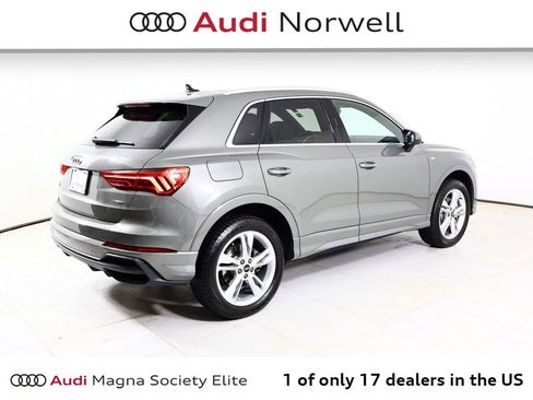 Used 2023 Audi Q3 2.0T Premium Plus w/ Premium Plus Package AWD/4WD image 17