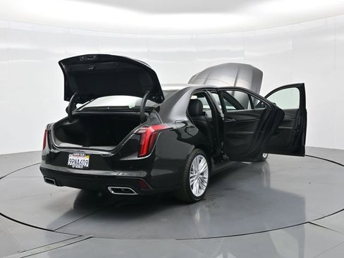 Used 2025 Cadillac CT4 Premium Luxury image 37