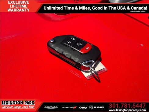 Used 2021 Jeep Wrangler Unlimited Rubicon AWD/4WD image 35