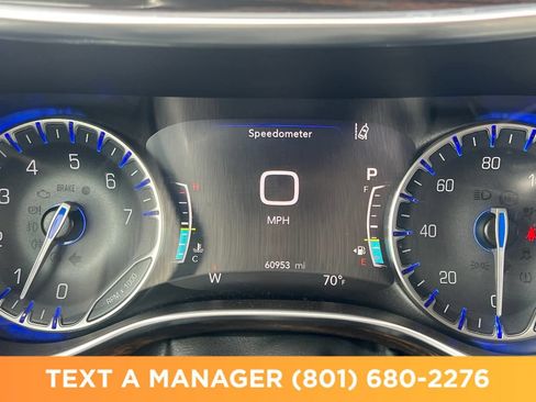 Used 2023 Chrysler Pacifica Limited w/ Uconnect Theater Family Group AWD/4WD image 19