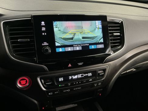 Used 2023 Honda Passport TrailSport image 27