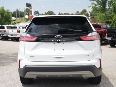 Used 2024 Ford Edge SEL AWD/4WD image 4