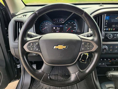 Used 2021 Chevrolet Colorado Z71 w/ Safety Package image 13