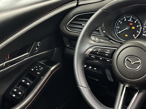 Used 2025 MAZDA CX-30 Carbon image 20